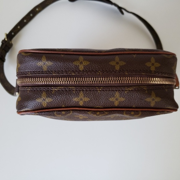 Louis Vuitton Brown Monogram Crossbody Bag - Picture 4 of 8